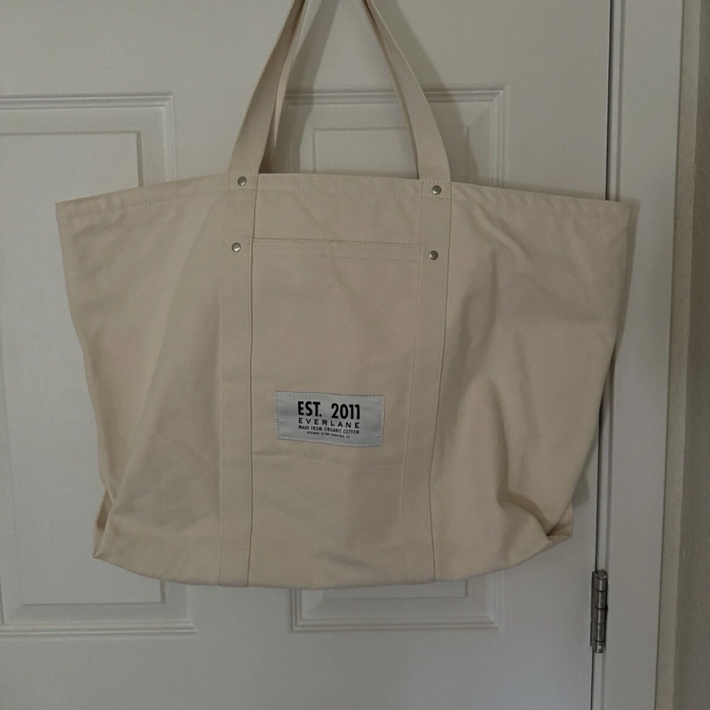 Everlane The Organic Canvas Weekender oversized tote